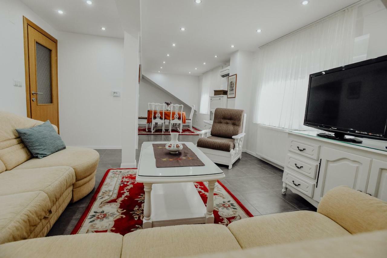 Apartman Slavonia Ðakovo Exterior foto